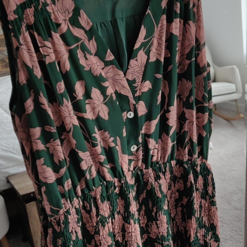 🆕 POL LEAF PRINT MAXI  DRESS - Picture 4 of 13